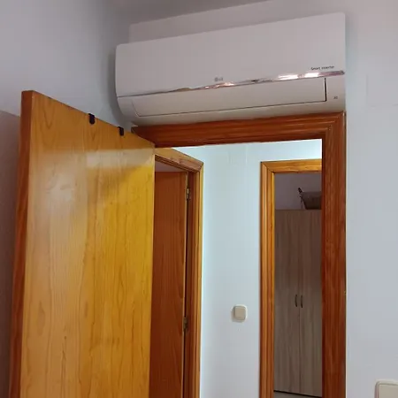 Con Piscina Y Pista De Tenis A Un Paso De La Playa Appartamento